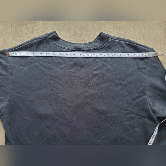 Vintage Mickey Unlimited Sweatshirt Halloween Disney Glow In The Dark Pumpkin - Picture 6 of 7